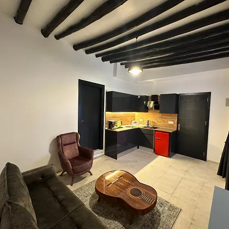 Guest house Konak Lapta House *