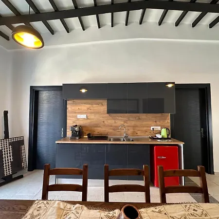 Guest house Konak Lapta House *